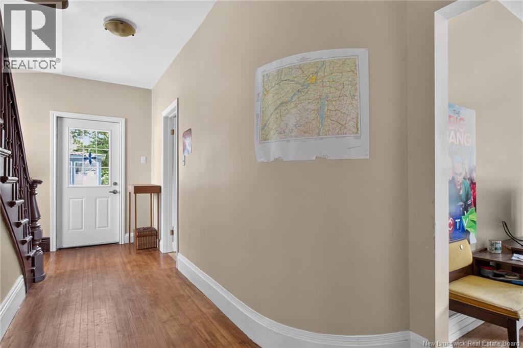 12-12a Weldon Street Property Photo 3