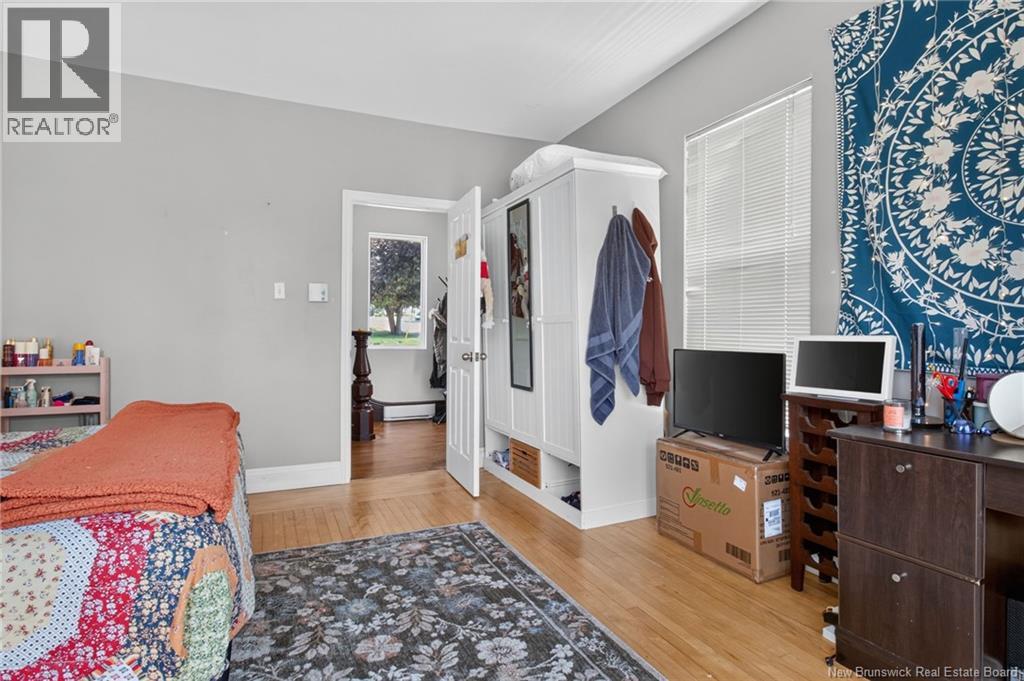 12-12a Weldon Street Property Photo 5