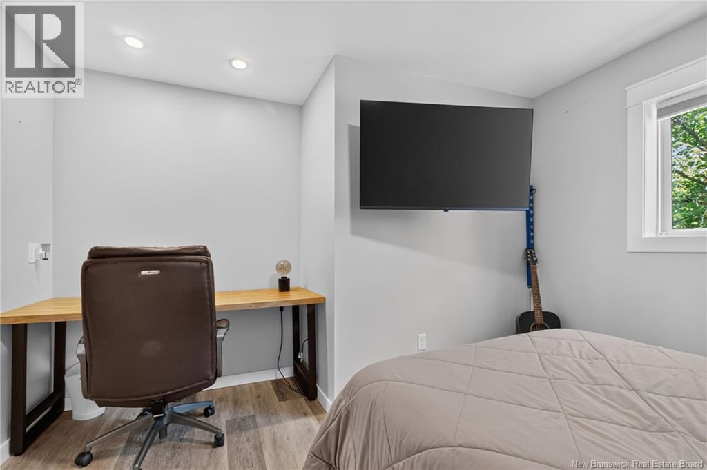 12-12a Weldon Street Property Photo 44