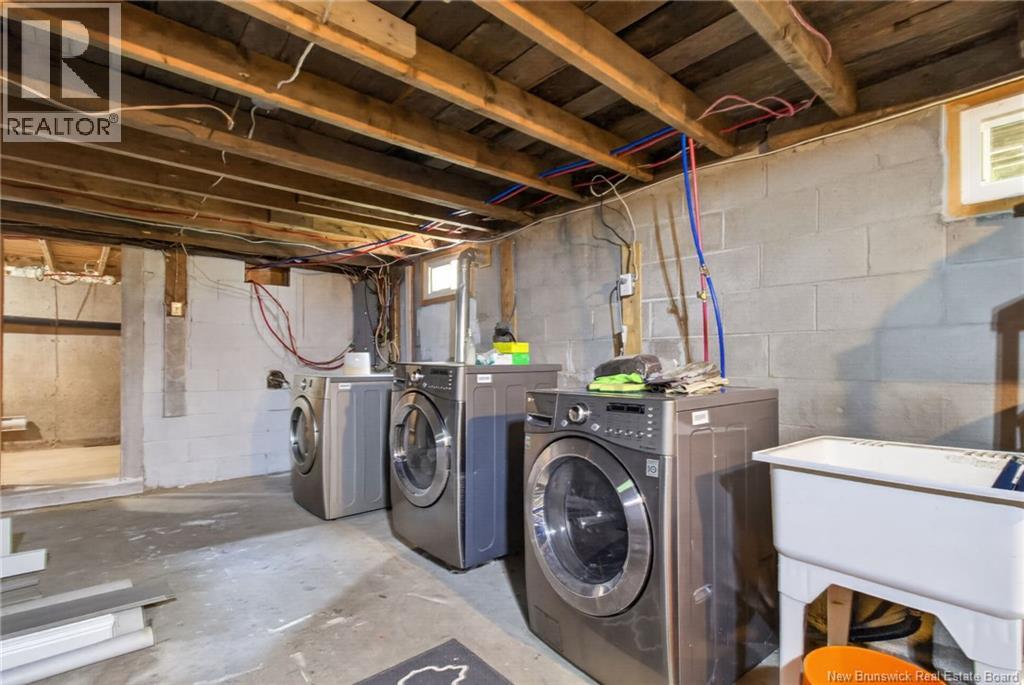 12-12a Weldon Street Property Photo 47