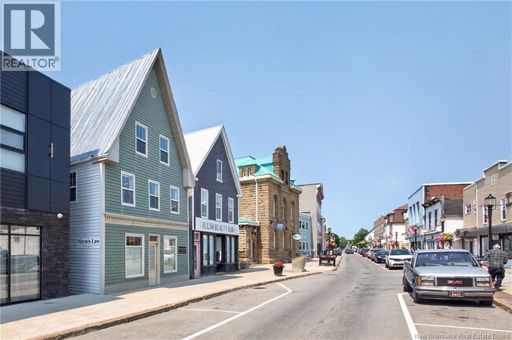 1723 Water Street Property Photo 8