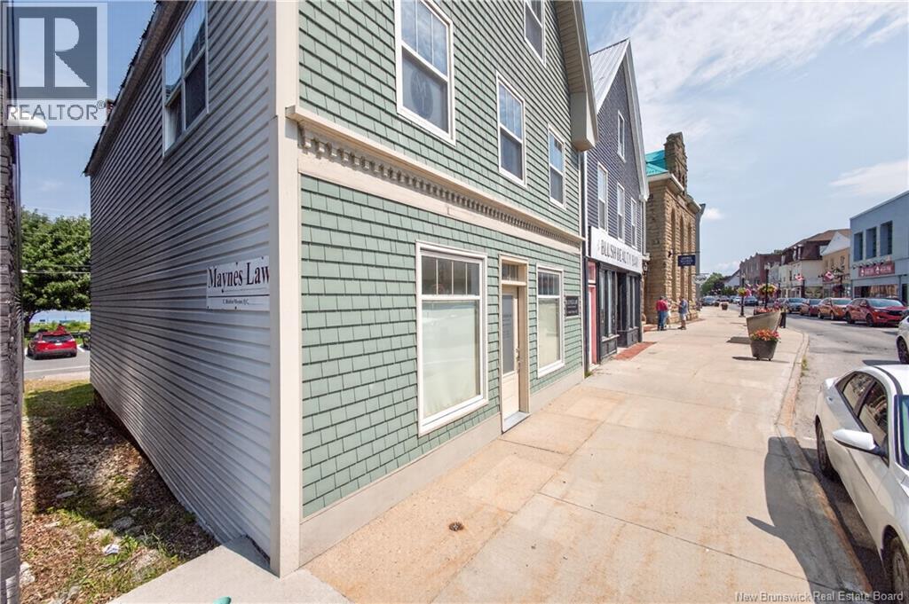 1723 Water Street Property Photo 9