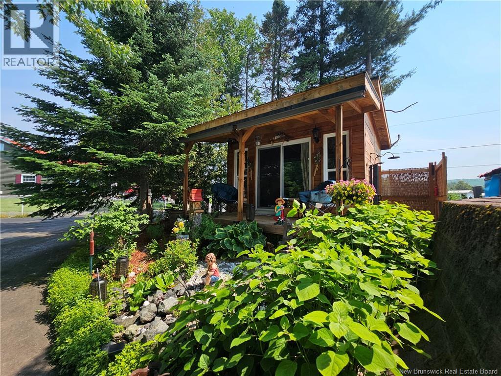 23 Ouellette Lane Property Photo 1