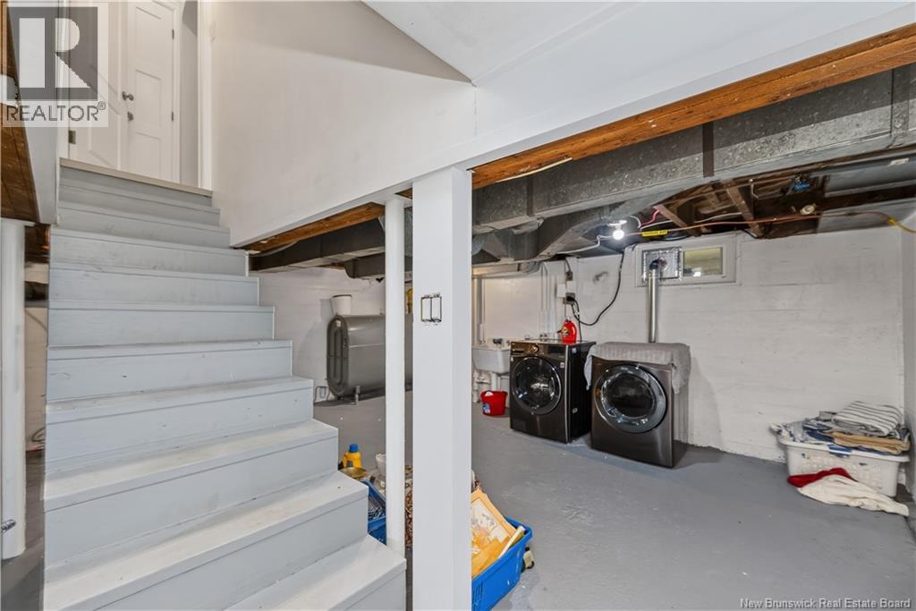 68-70 Arlington Drive Property Photo 40