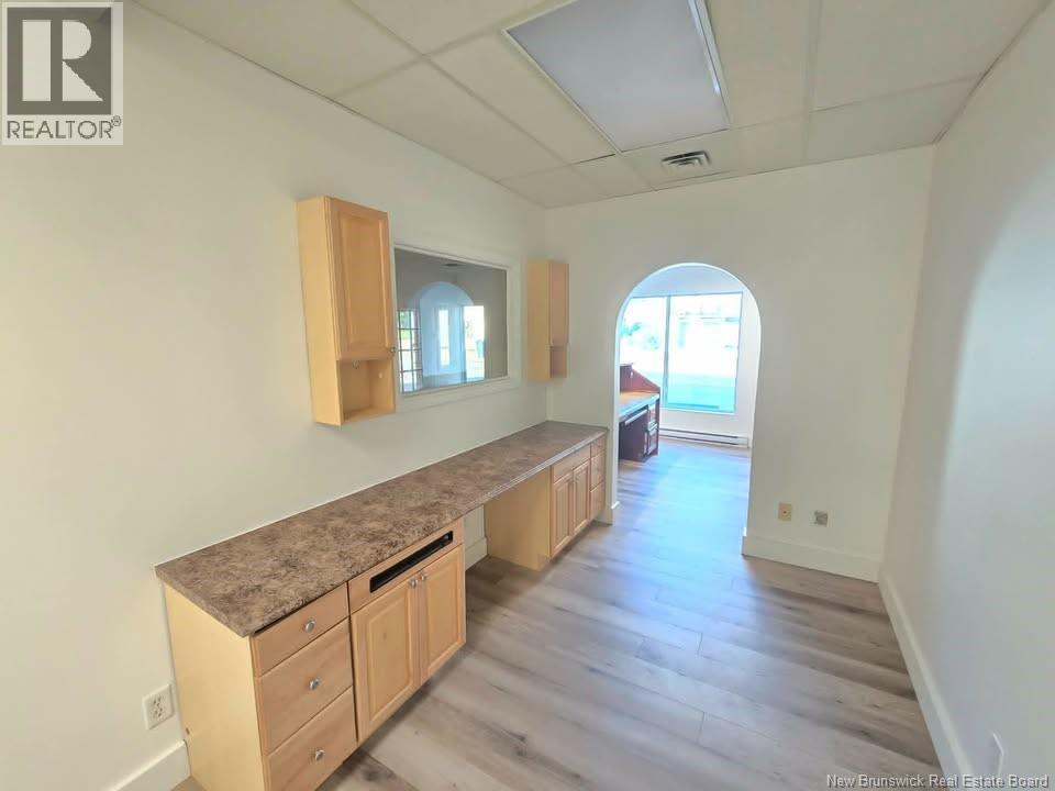 396 King Property Photo 9