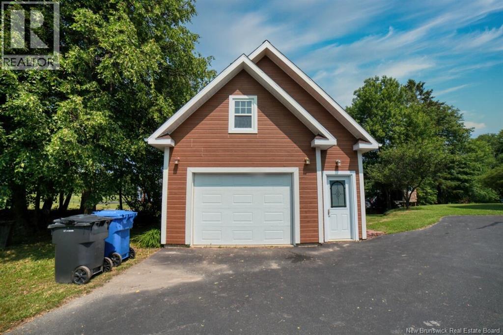 1151 Bryar Property Photo 3