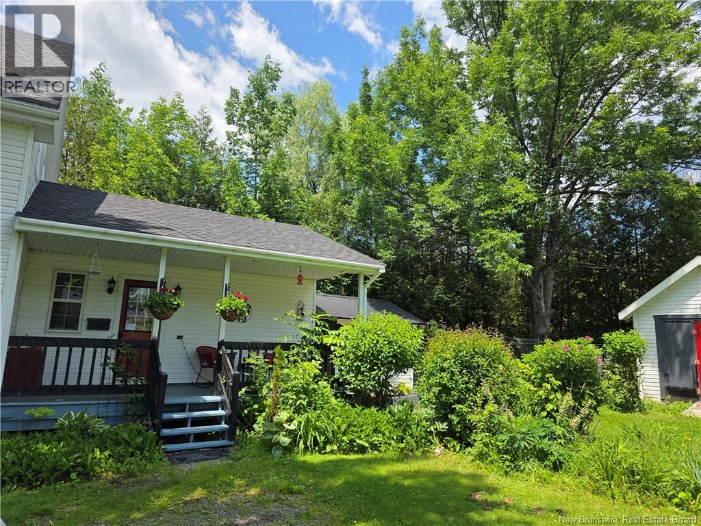 35 Queen West Street Property Photo 4