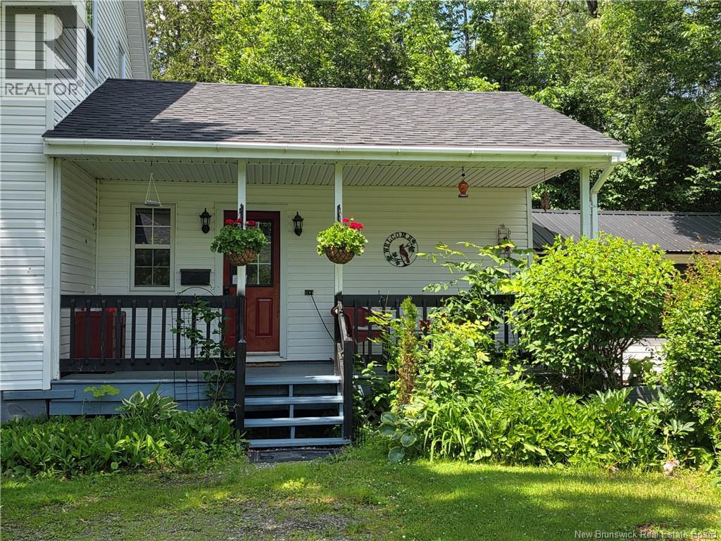 35 Queen West Street Property Photo 9