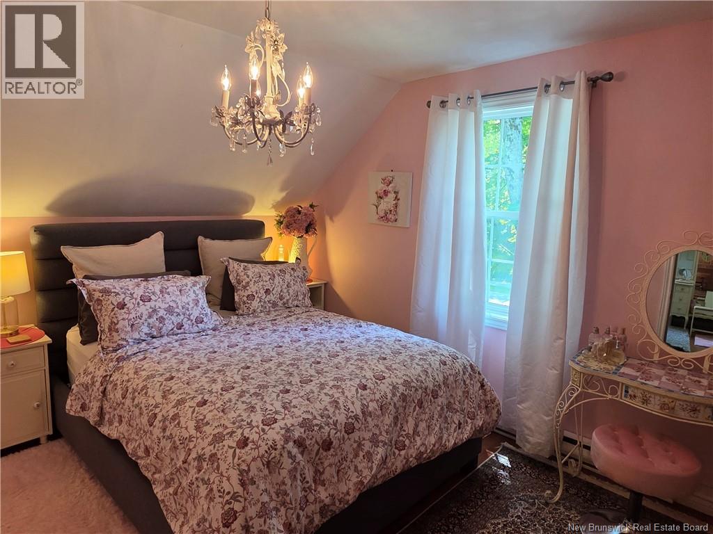35 Queen West Street Property Photo 29
