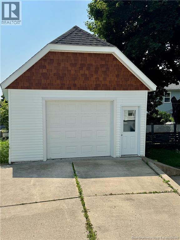 240 Alexander Street Property Photo 2