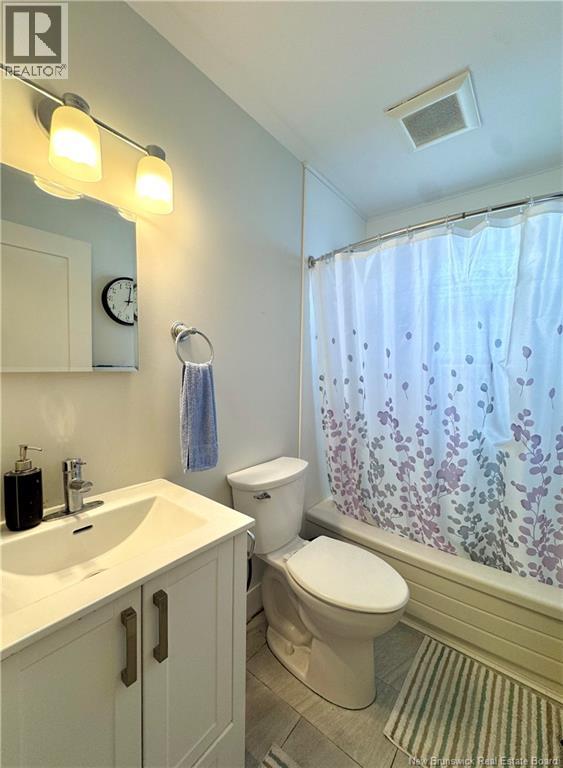 240 Alexander Street Property Photo 22