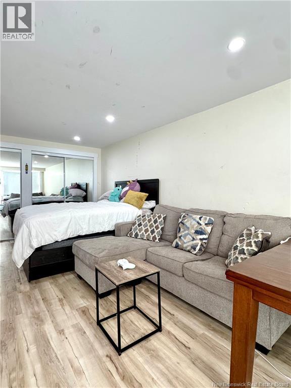 240 Alexander Street Property Photo 30