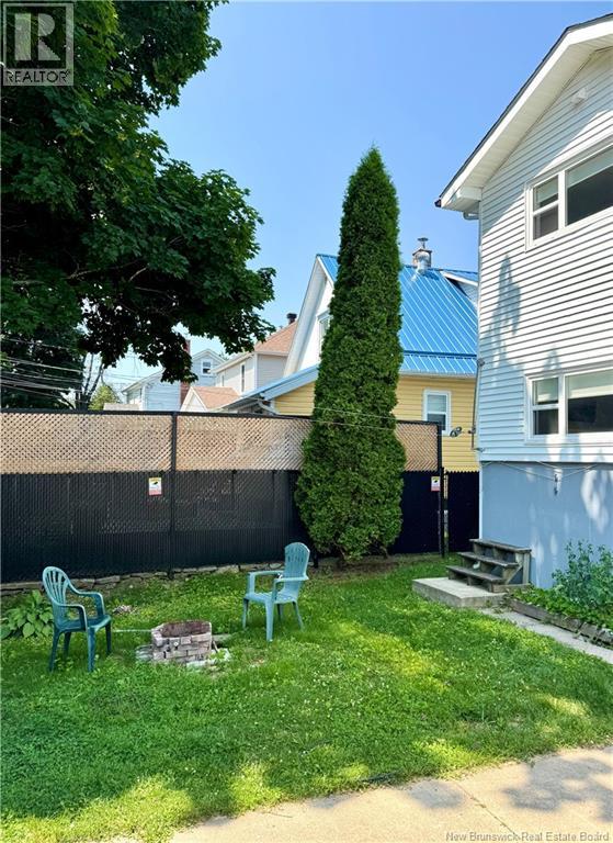 240 Alexander Street Property Photo 39