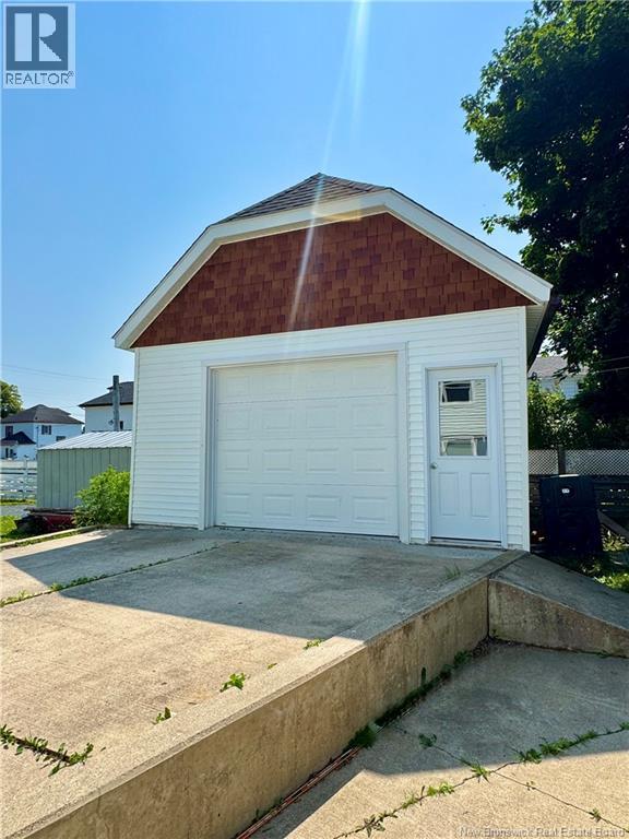 240 Alexander Street Property Photo 40