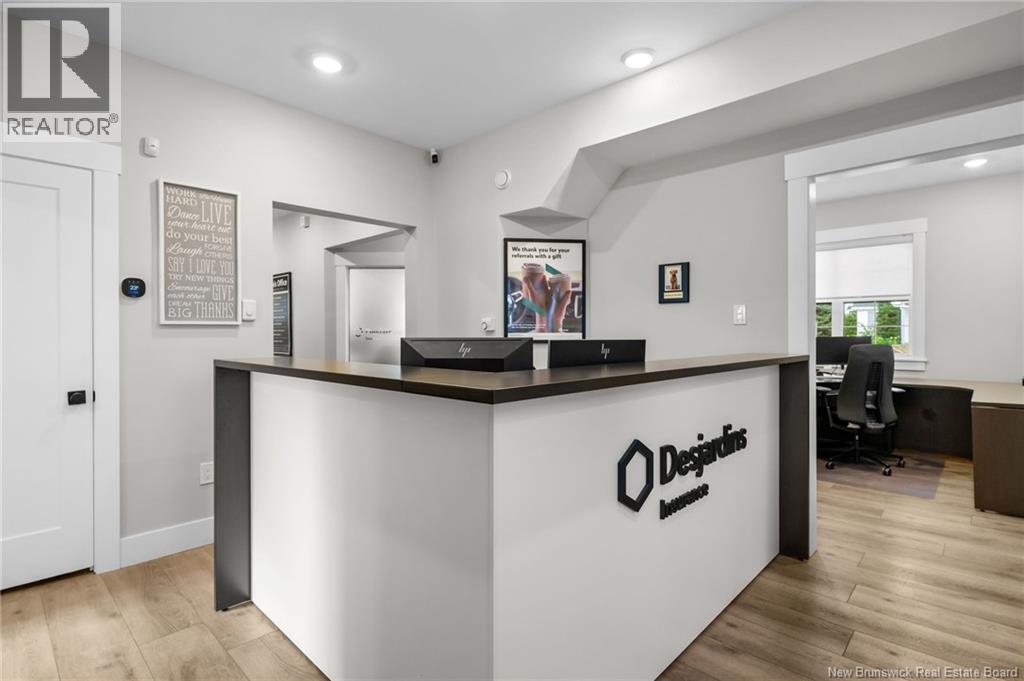 100 Champlain Street Property Photo 7