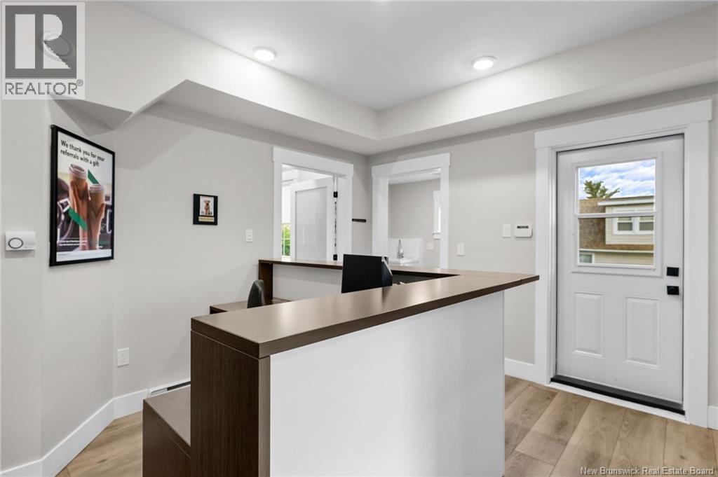 100 Champlain Street Property Photo 8