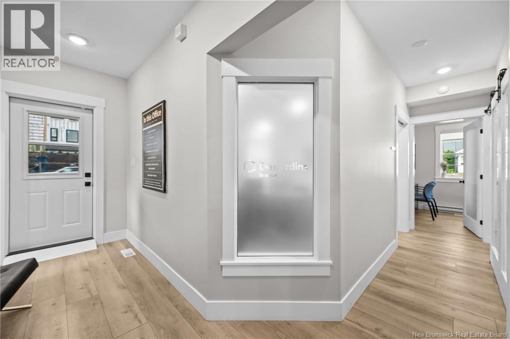 100 Champlain Street Property Photo 9