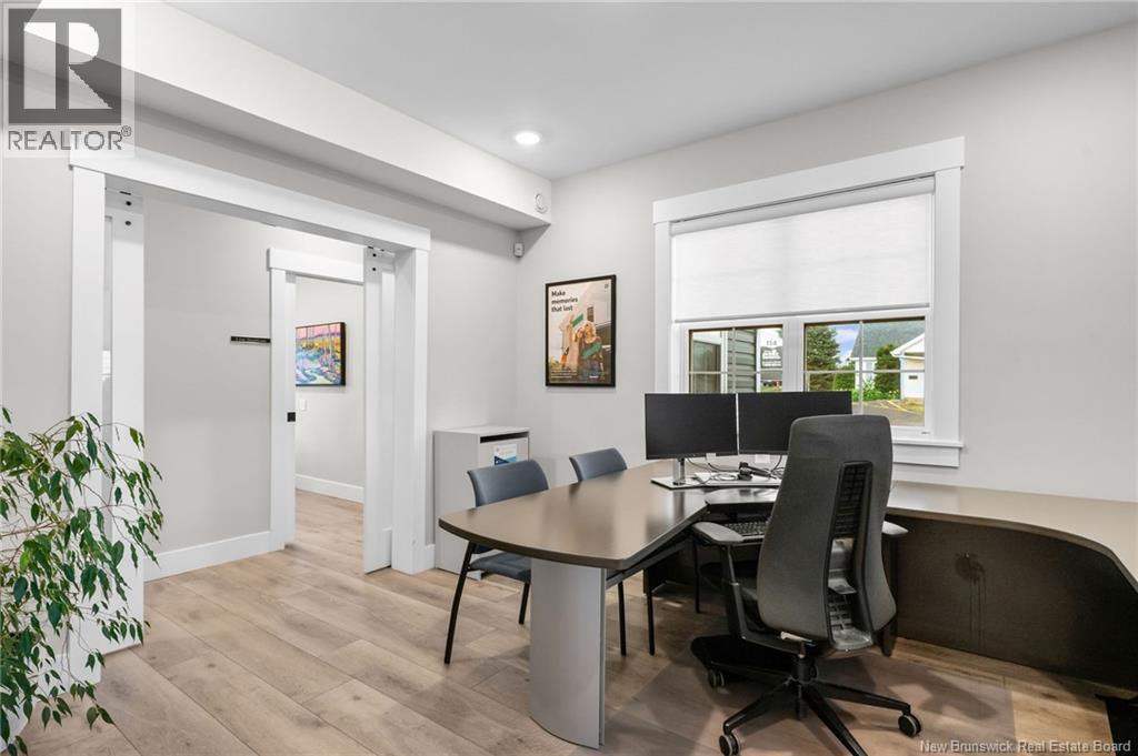 100 Champlain Street Property Photo 11