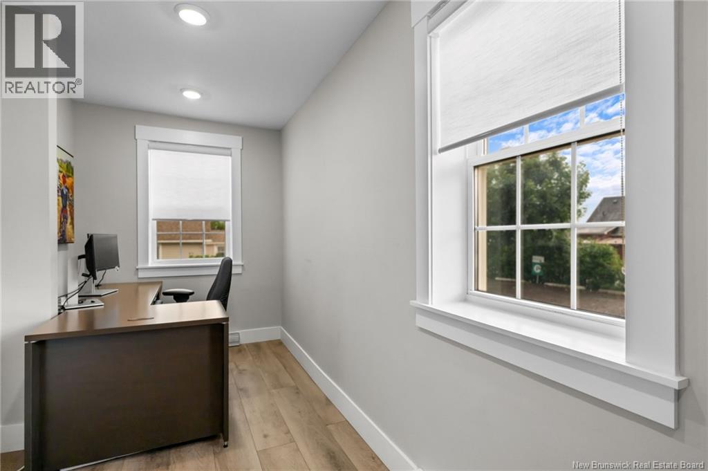 100 Champlain Street Property Photo 13