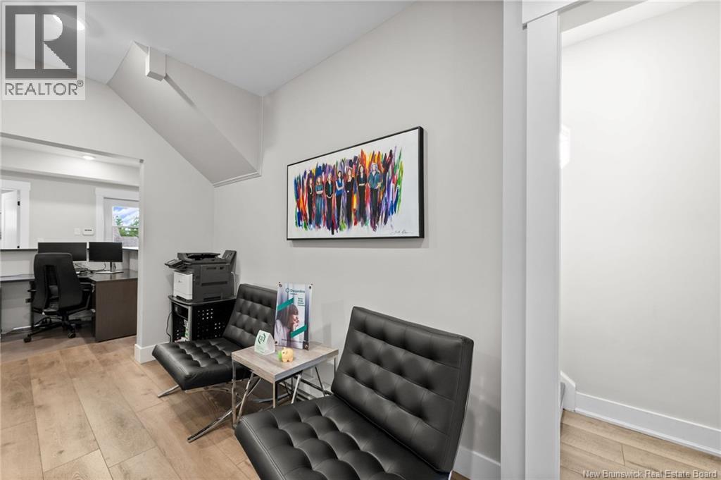 100 Champlain Street Property Photo 15