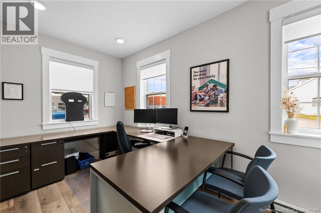 100 Champlain Street Property Photo 21