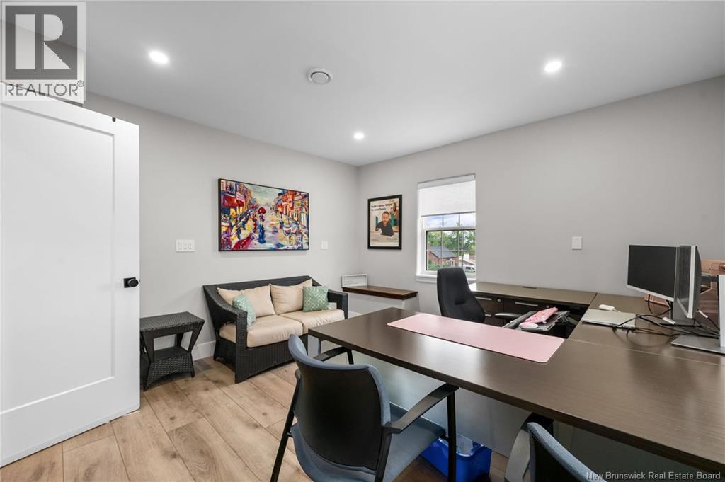 100 Champlain Street Property Photo 23