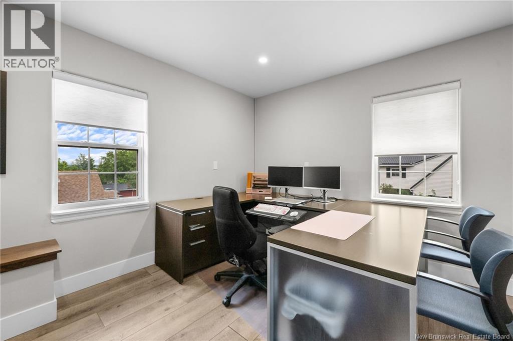 100 Champlain Street Property Photo 24