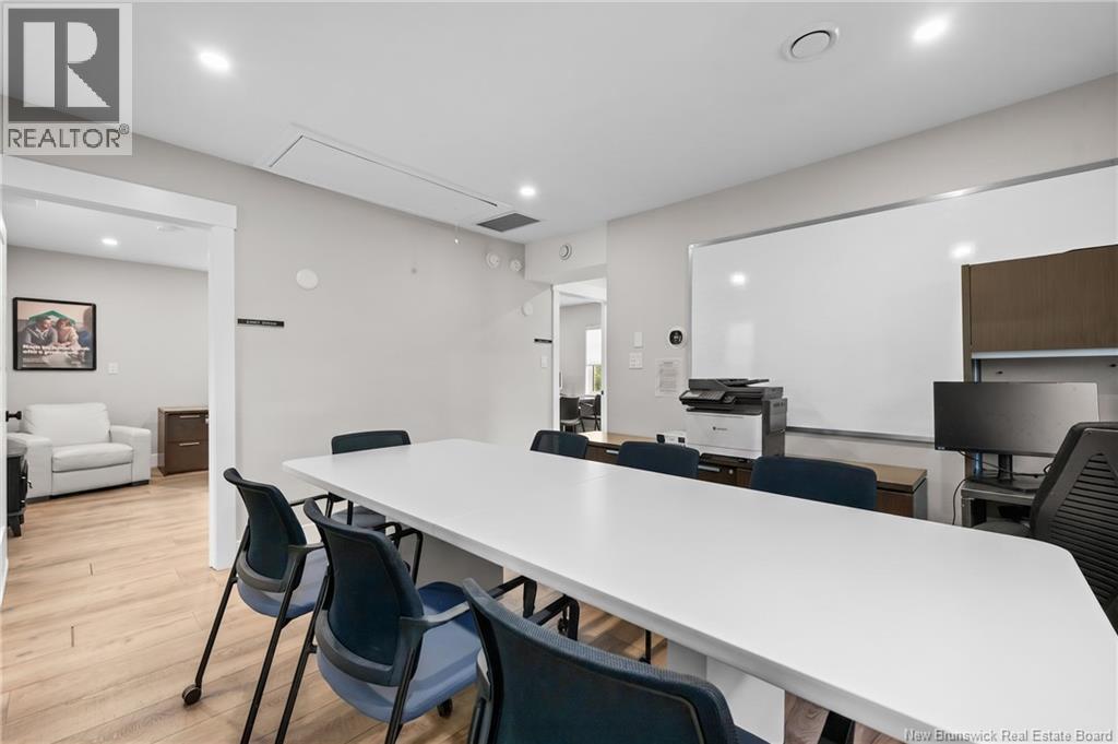 100 Champlain Street Property Photo 33