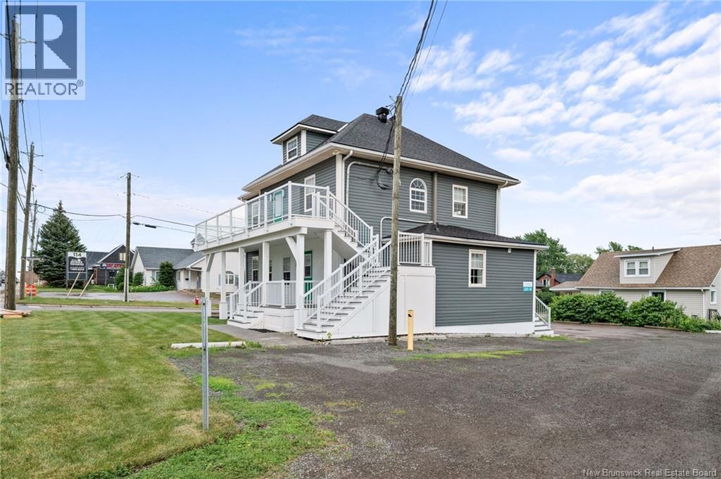 100 Champlain Street Property Photo 45