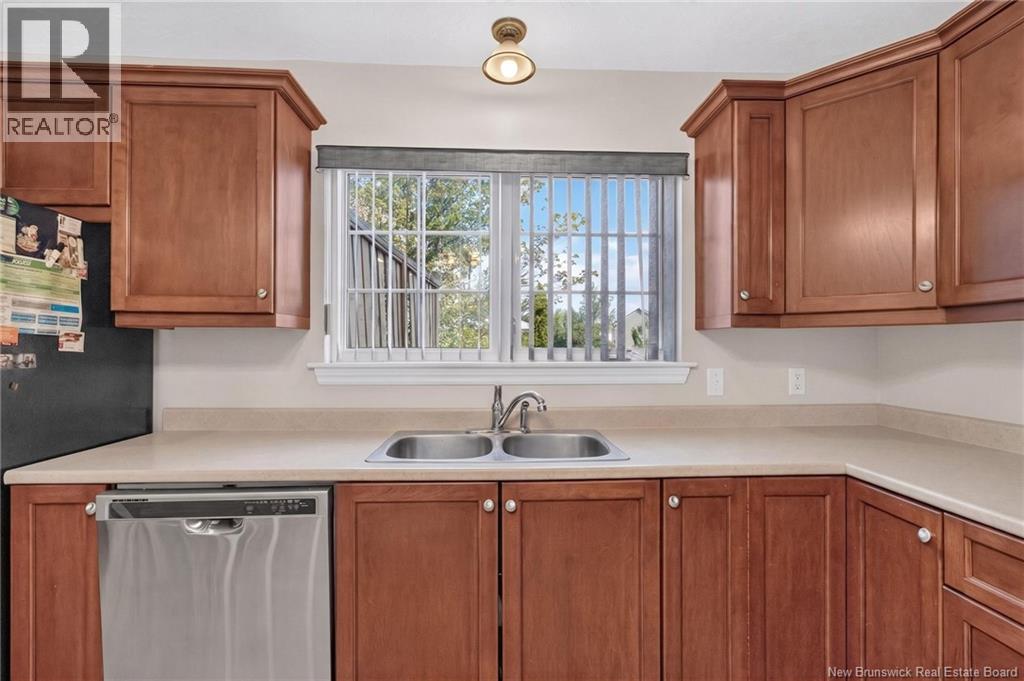 205 Lonsdale Drive Property Photo 23