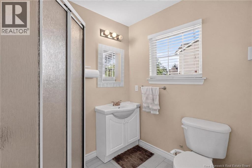 205 Lonsdale Drive Property Photo 25