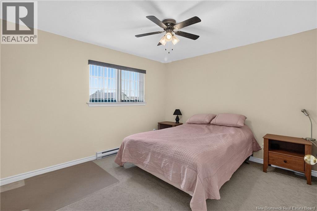 205 Lonsdale Drive Property Photo 28
