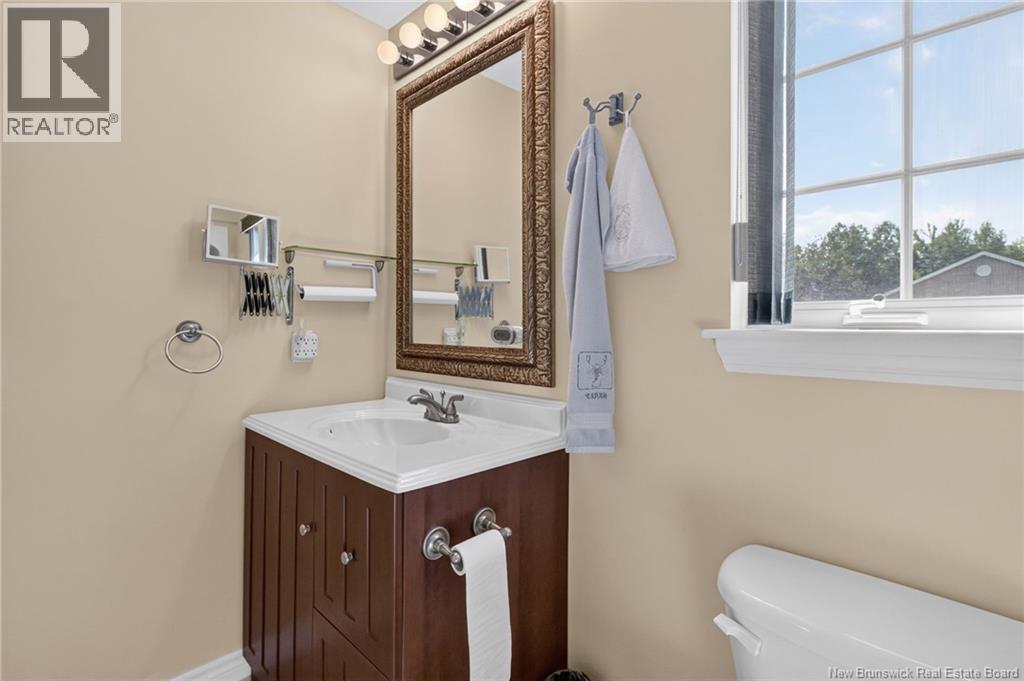 205 Lonsdale Drive Property Photo 34