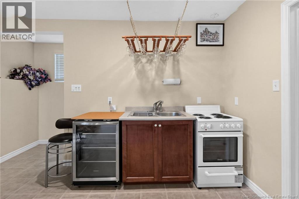 205 Lonsdale Drive Property Photo 37