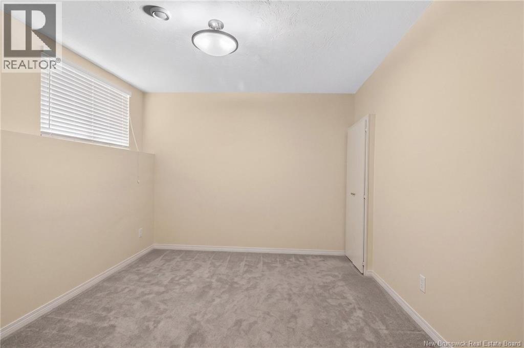 205 Lonsdale Drive Property Photo 40
