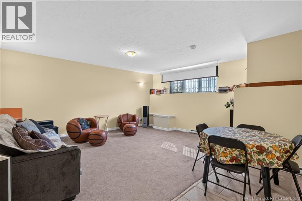 205 Lonsdale Drive Property Photo 42