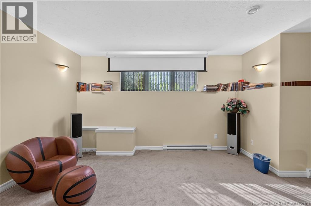205 Lonsdale Drive Property Photo 43