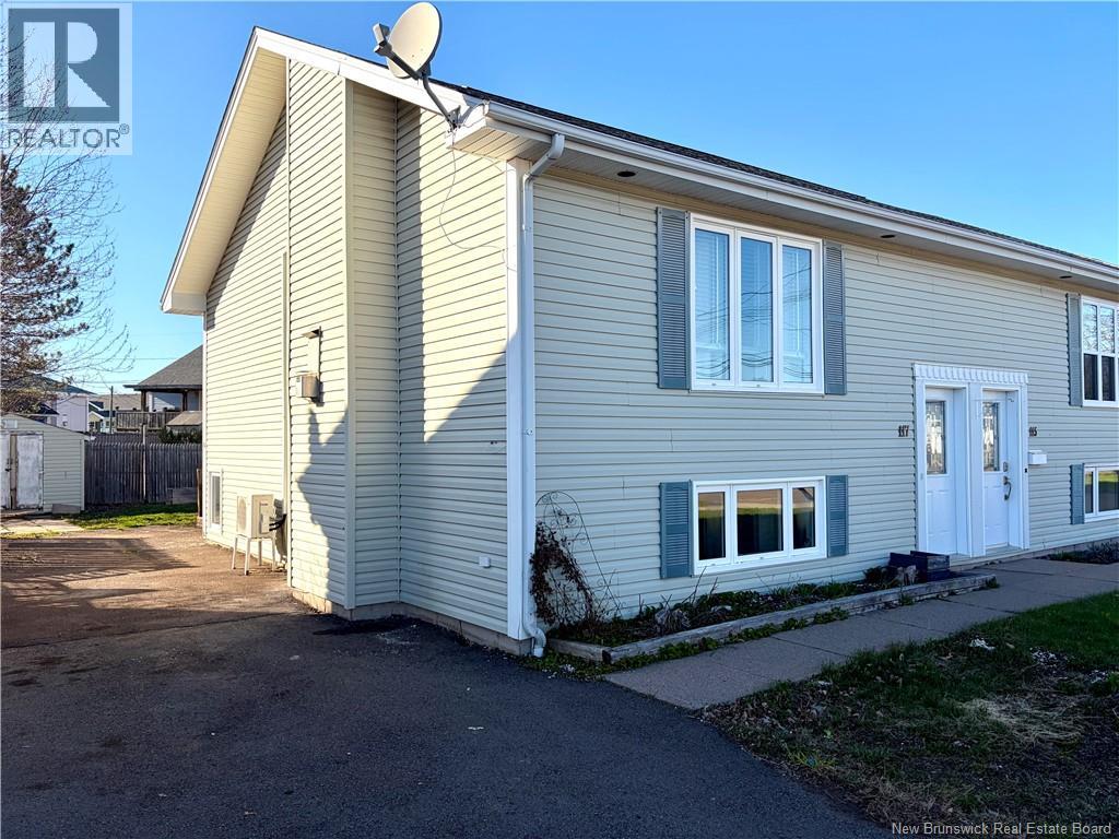 117 Lonsdale Drive Property Photo 1