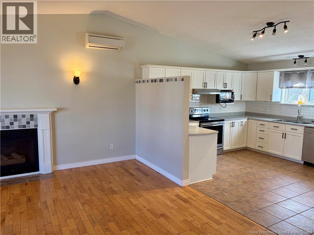 117 Lonsdale Drive Property Photo 9