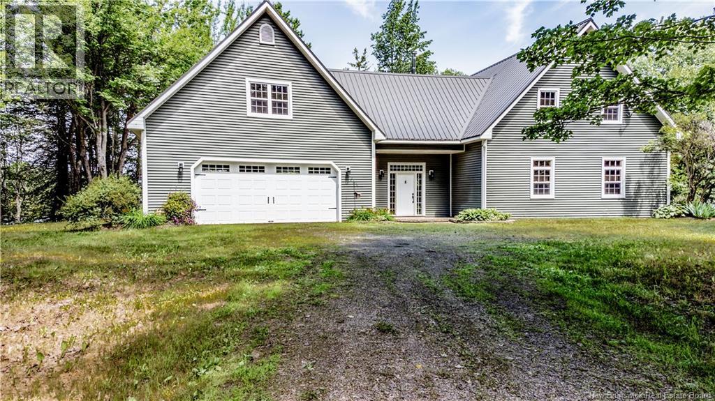 304 Saint-ignace Property Photo 1
