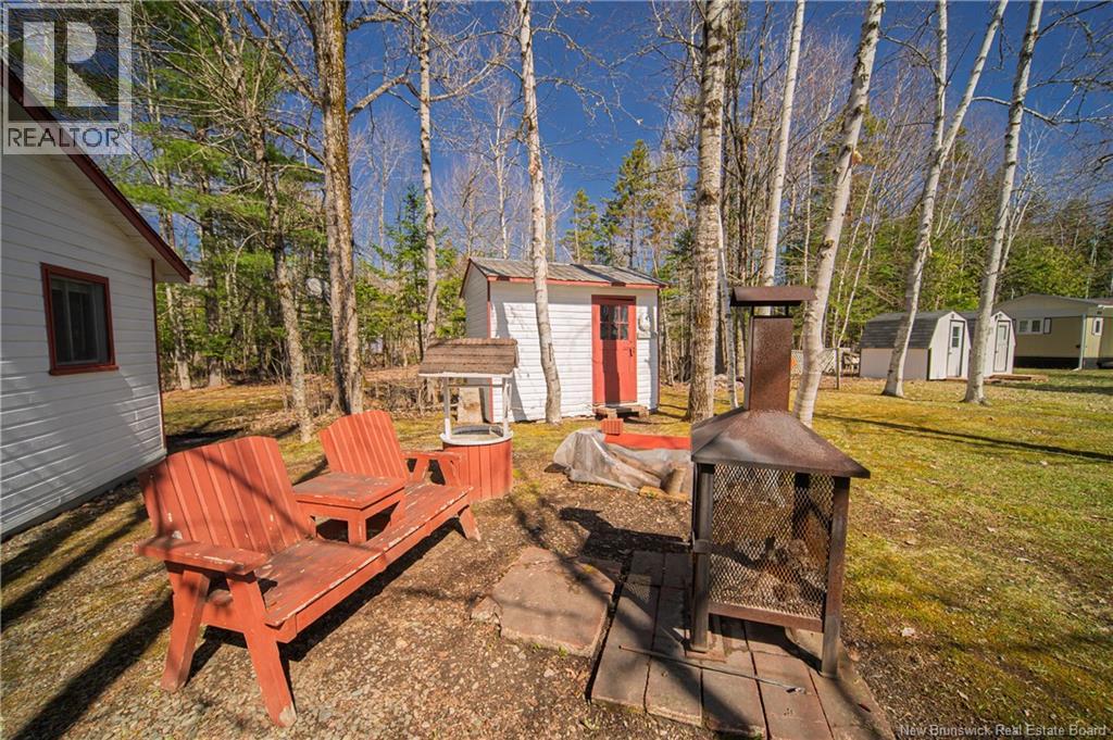 9 Curtis Lane Property Photo 26