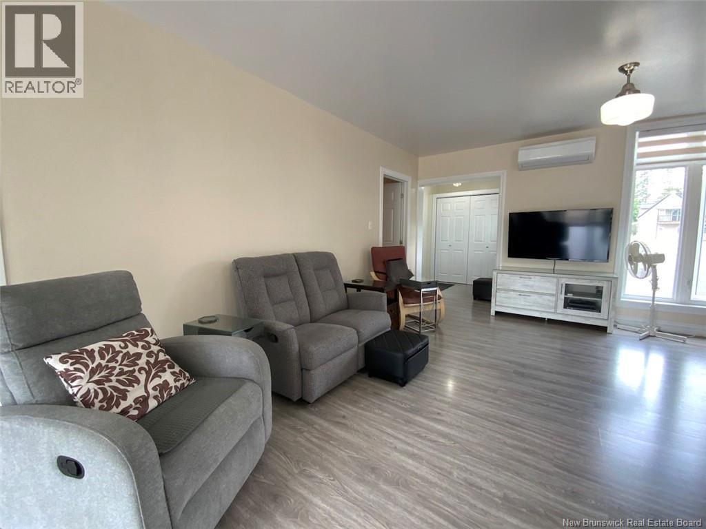 79 Principale Street Property Photo 8