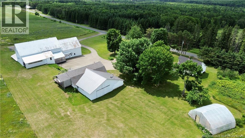 480 North View Road Property Photo 4