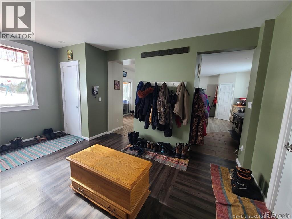 480 North View Road Property Photo 10