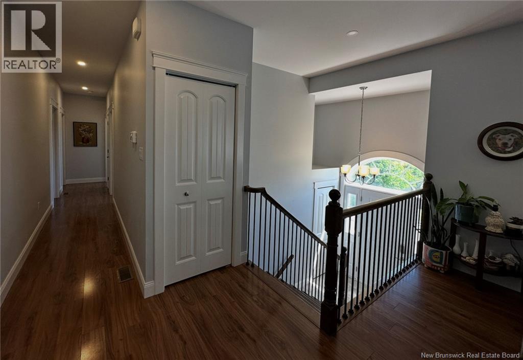 25 Helena Court Property Photo 4