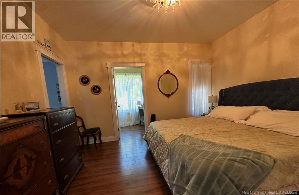 25 Helena Court Property Photo 6