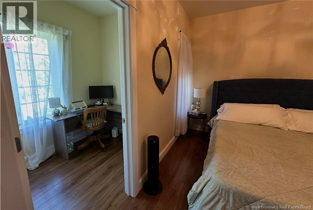 25 Helena Court Property Photo 7
