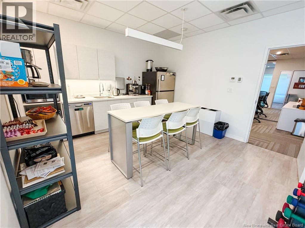 686 St. George Boulevard Property Photo 12