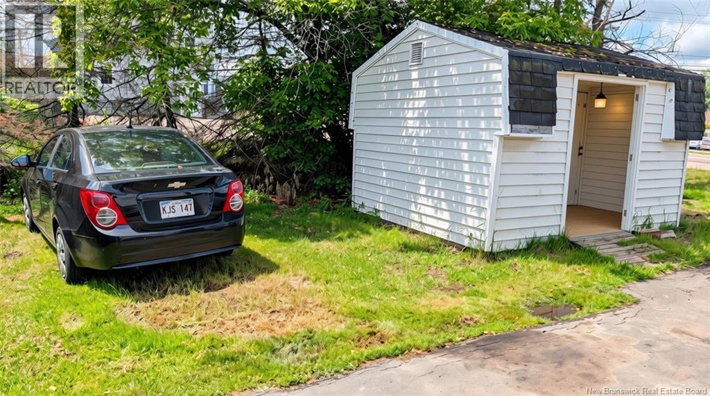 6 Magee Avenue Property Photo 8