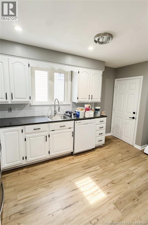 6 Magee Avenue Property Photo 10